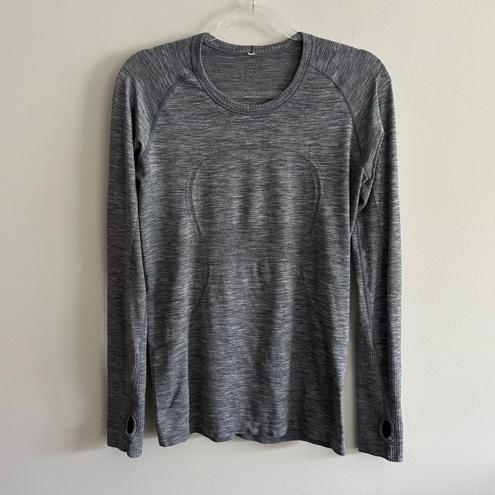 Lululemon Swiftly Tech Long Sleeve Crew Gray Size 10 Heathered Thumbholes Top